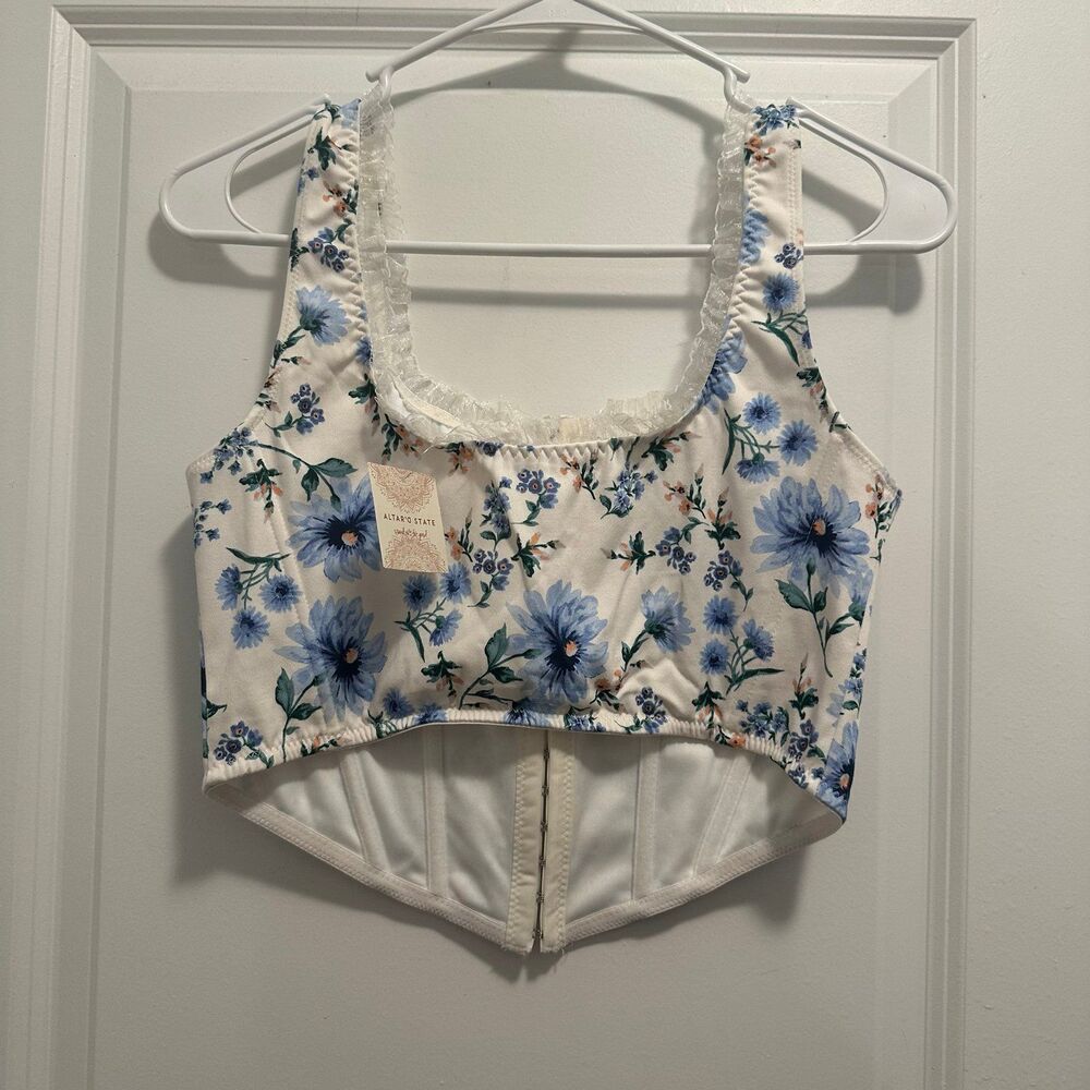 Altar'd State Floral Blue and White Crop Top - Picture 3 of 4